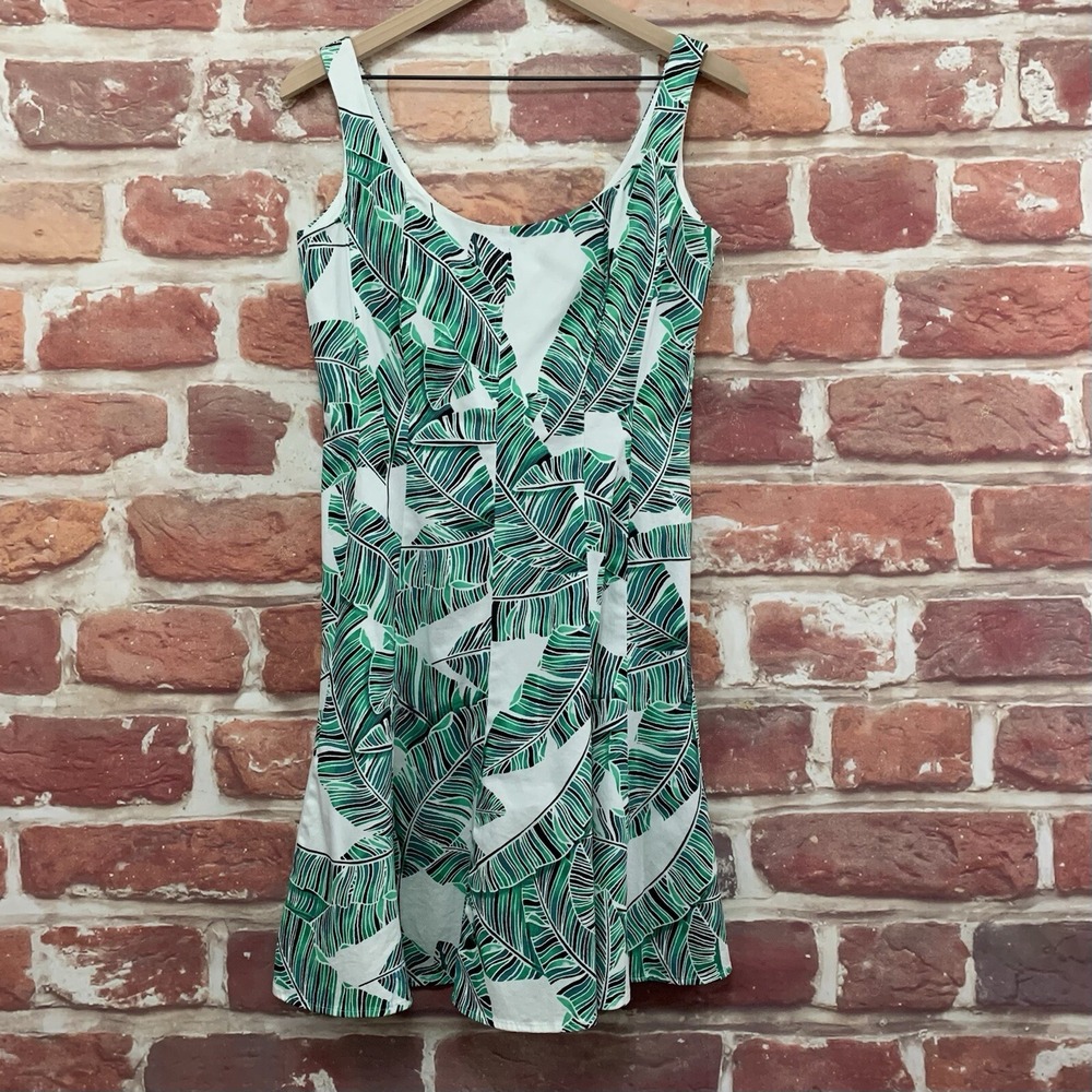 Nine West Dress Womens 6 Green White Tropical Leaves Casual Resort Wear Sundress